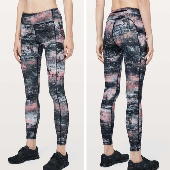 Lululemon Time to Sweat Speed Up Tight | Luxtreme Leggings Size 4 - Picture 1 of 11